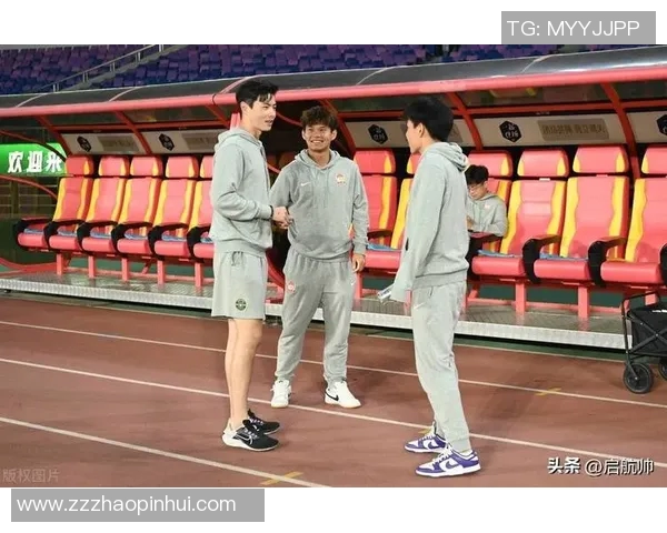 广州足球队与北京足球队赛后分析个人能力的全面对比与启示